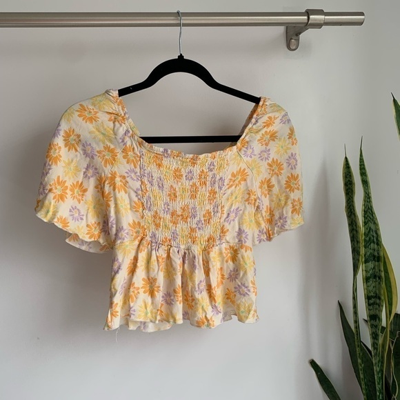 URBAN ROMANTICS floral crop top SMALL - summer - Picture 4 of 5